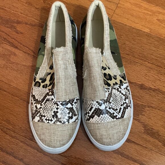 Size 9 multicolor sneakers. Snakeskin, animal print, camouflage and canvas - Picture 2 of 12